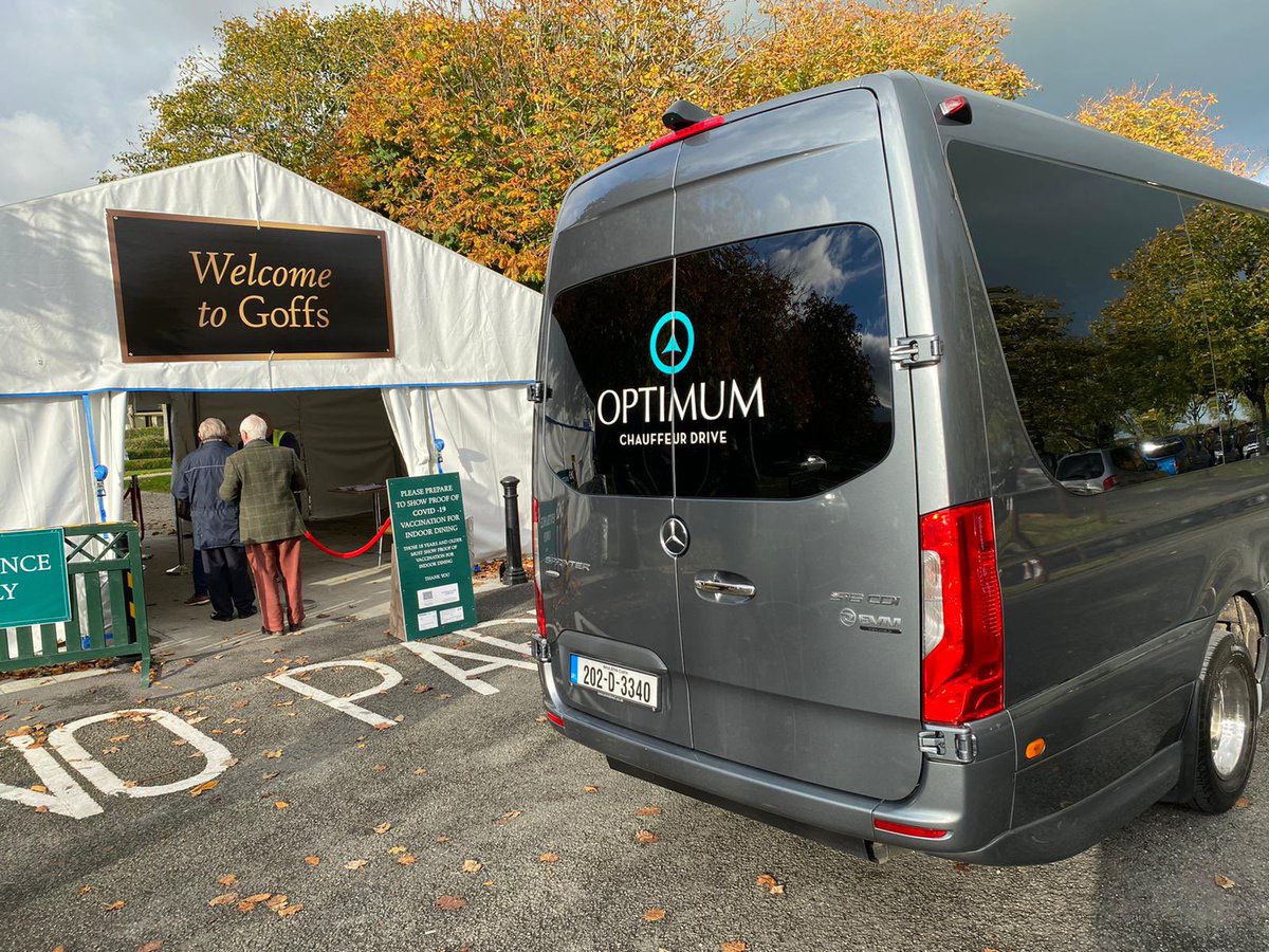 OptimumChauffeu's tweet photo. Cold but bright out @Goffs1866 this morning with @OptimumChauffeu #chauffeurservice #executivetransfer #chauffeurtransfer https://t.co/v7e69ShFfw