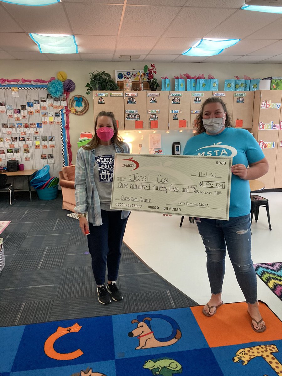 ChereSwearingen's tweet image. Some fabulous things happening at #SPE! MSTA presented to grant winners. 

Exciting morning for @wonderkids2014, Mrs.Kuhn, and Mrs.Georgetti