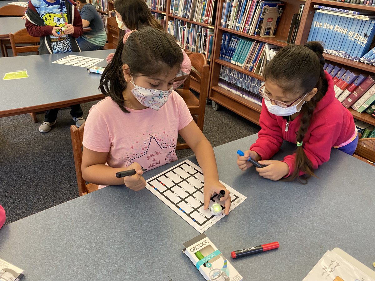 Duffy3C's tweet photo. 3rd graders in the Library at Balch School, coding with Ozobots through the month of October. https://t.co/xgsvfRExcA