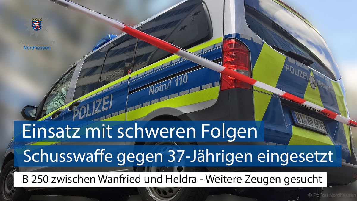 Polizei_NH's tweet photo. Zeugen meldeten auf der #B250 zwischen #Wanfried und Heldra einen Mann mit einem Messer in der Hand. Unsere Streifen eilten in Richtung Gefahrenstelle. Anschließend kam es zum Einsatz der Dienstwaffe. Dadurch wurde der Tatverdächtige schwer verletzt.
👉https://t.co/mMM7R8Cga3 https://t.co/SeeJkLHunV