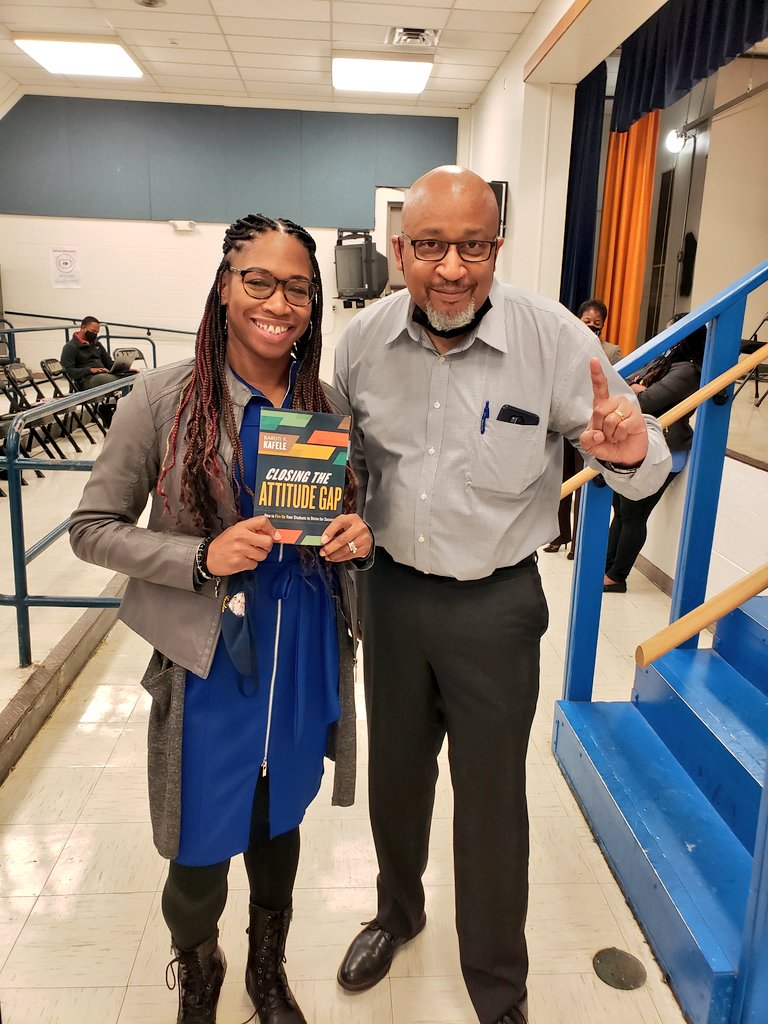 JaritaWill's tweet photo. The voice of a man who is truly about the growth of leaders, voice of scholars, and student success @PrincipalKafele is inspiring and so much more. https://t.co/7t4ylgkV9p