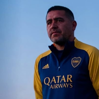 A QUIEN BANCAS?

RIQUELME 👉 RT

RUGGERI 👉  FAV 

#EspnF90