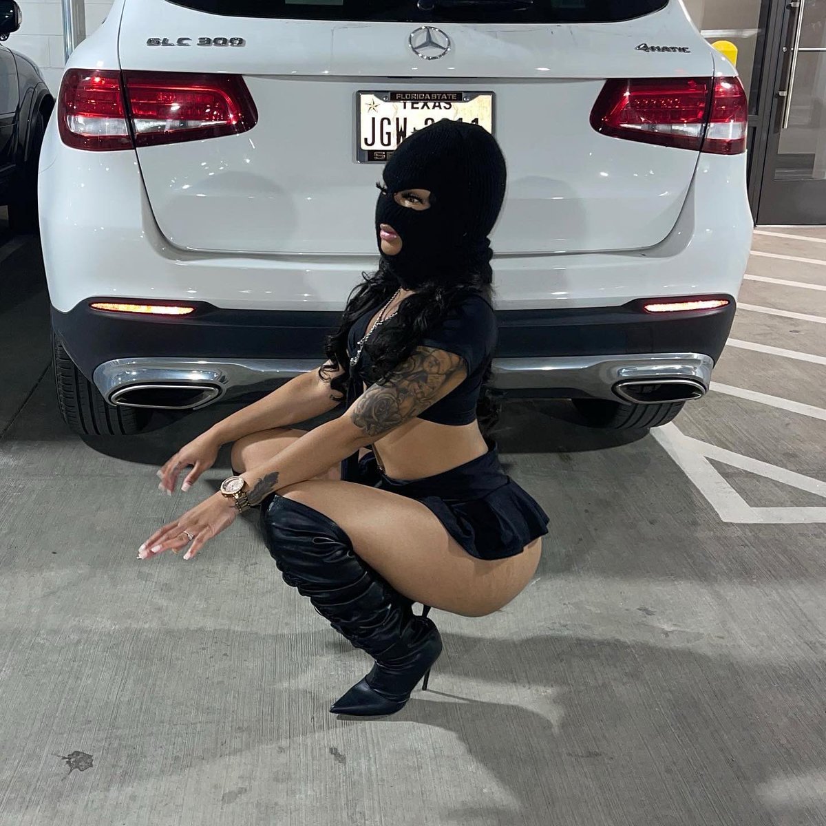 asiamariahhh's tweet image. 10/31 👅