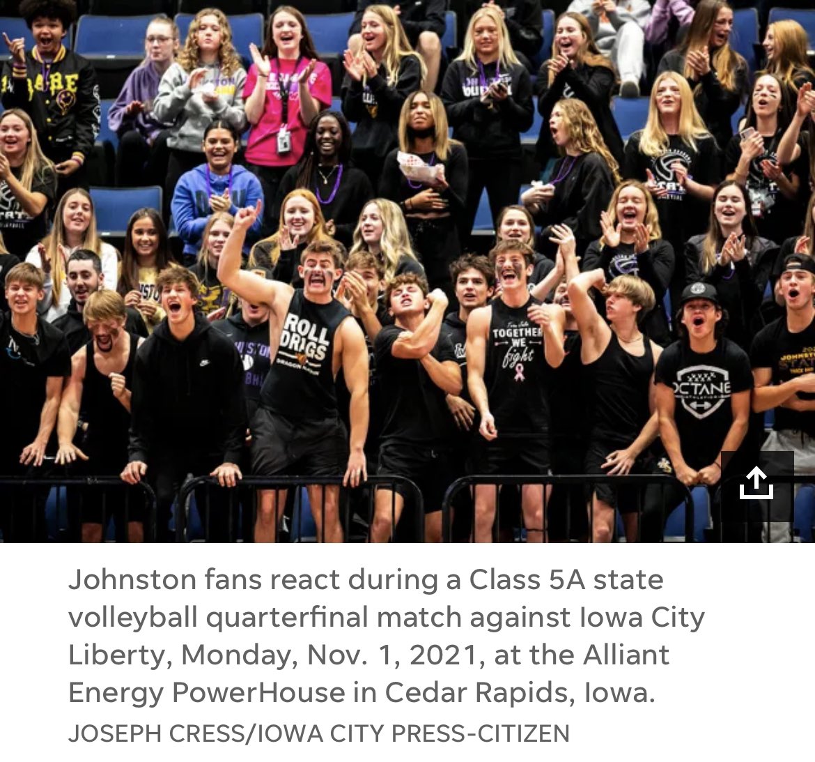 trachta_angie's tweet photo. @DragonNation1 #1studentsection https://t.co/ELznu3upvy