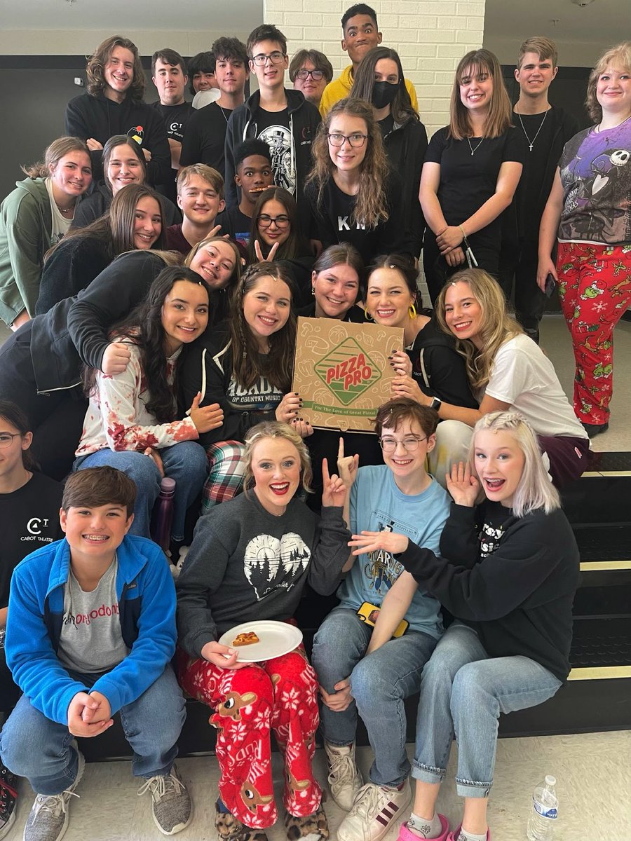 We are so happy to be able to partner with Pizza Pro of Cabot to feed the Cabot High School Theater students and staff this week!  
<a href="/cabotsd/">Cabot Public Schools</a>