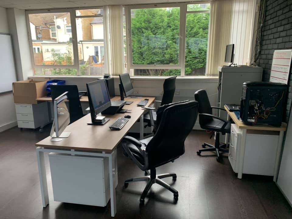 BLITSolutions's tweet photo. No need to take your computer to a repair shop, we come to you ! #homevisiting #technology #Windows10 #Microsoft https://t.co/OViNX0FjIt
