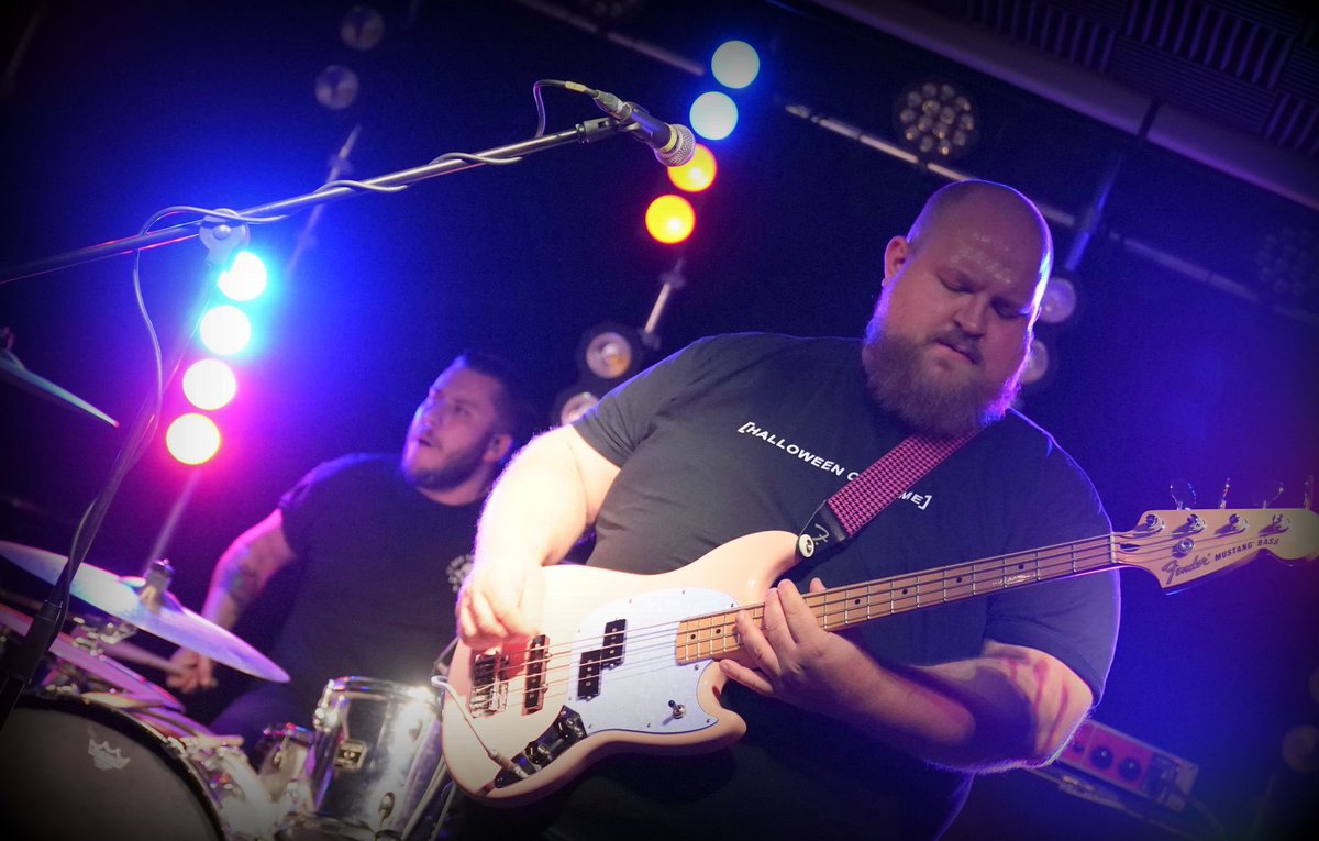 Thank you to everyone that came out last night! 🎃🕺

Thanks to and <a href="/BABYSTRANGEX/">Baby Strange</a> and <a href="/TheDunts/">THE DUNTS</a> for having us - enjoy the rest of the tour! 🥳🎃

📸: @chrisc64