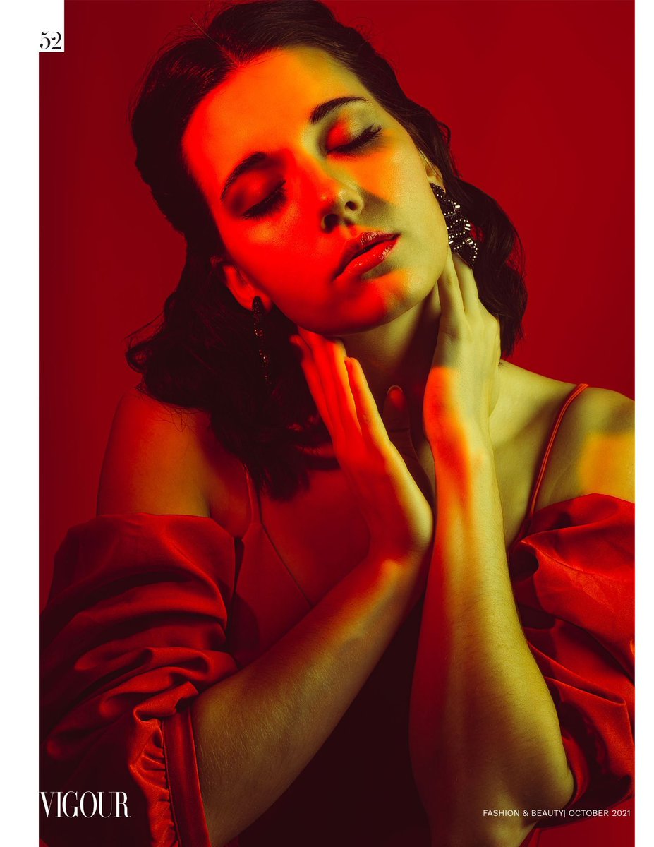 FuquanFerrell's tweet photo. Blesses to have received another publication, I can’t wait to share more with you all!!! #forfuqssake #portrait #modelographer
Come join me over on Instagram as well https://t.co/L5pOfNXtV1 https://t.co/9bxrKIne6S