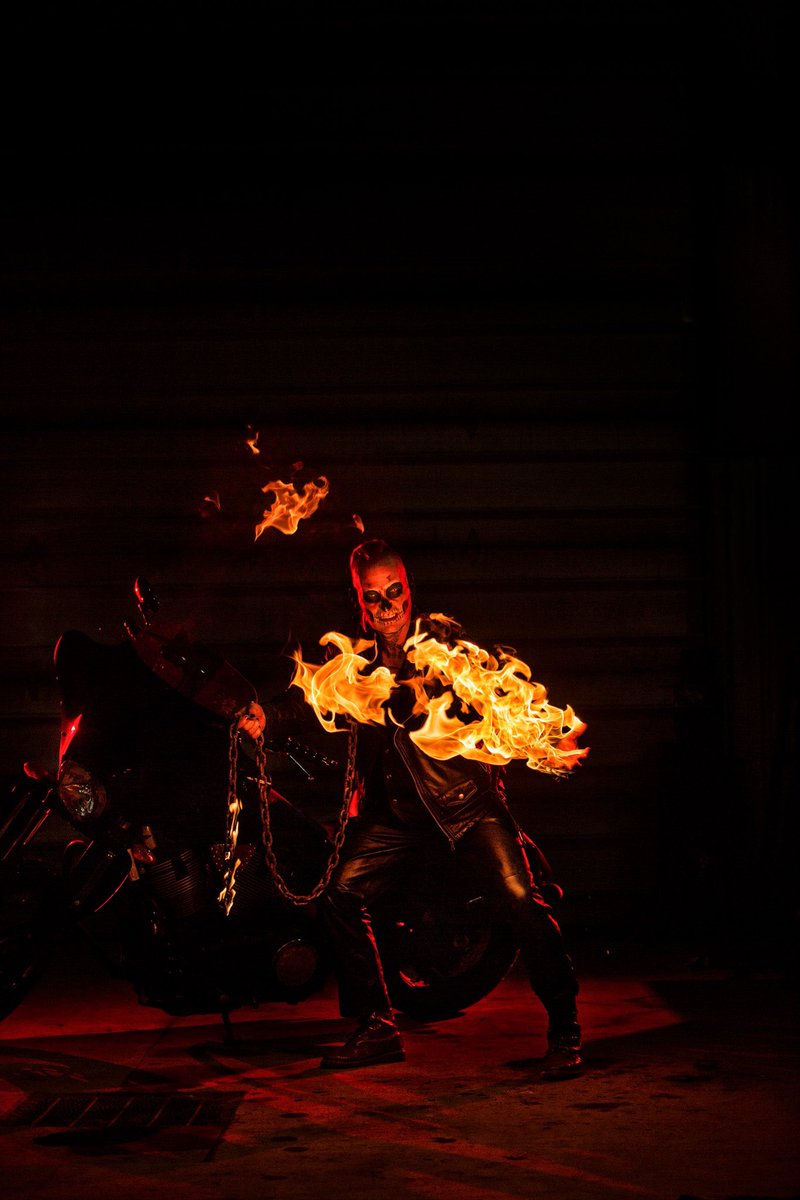 PrairieRanger's tweet photo. Hope everyone had a safe Halloween. #Halloween #MarvelStudios #ghostrider #strobepro https://t.co/JShm3WTVZq