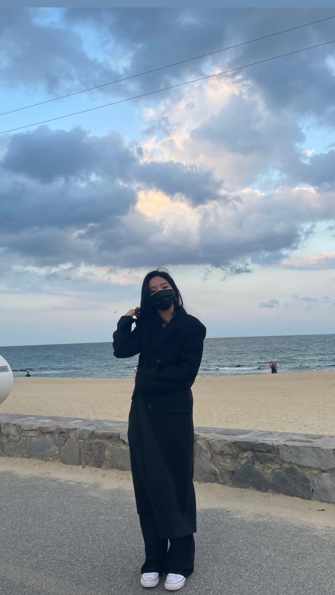 FanaticsBrasil's tweet photo. [🫐] 01.11.21 | Atualização da #Rayeon no story do instagram pessoal (ravvexnle) 

#FANATICS #파나틱스 #나연 https://t.co/iLEnswlR63