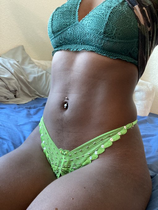 Shout out @kikithebrand and @loookatmeimkiad for these GORGEOUS panties!!! I love themmm 😍 💘 https://t<a class="tags" target="_blank" title="On Twitter" href="/?out=eyJ0eXAiOiJKV1QiLCJhbGciOiJIUzUxMiJ9.eyJpYXQiOjE3MjQ5OTY4MDQsImlzcyI6InR3cG9ybnN0YXJzLmNvbSIsIm5iZiI6MTcyNDk5NjgwNCwiZXhwIjoxNzU2NTMyODA0LCJyZWRpcmVjdF91cmwiOiJodHRwczovL3R3aXR0ZXIuY29tL2tpa2l0aGVicmFuZCJ9.4y_nlqBoJ3GcV59q2MKFZJyRH1vN7R6EJ29g1HjjiLrNH4pF_klW-PQKj2rukrRhp1xXdu1qs4gVmaIGqCj_iQ">@kikithebrand</a><a class="tags" target="_blank" title="On Twitter" href="/?out=eyJ0eXAiOiJKV1QiLCJhbGciOiJIUzUxMiJ9.eyJpYXQiOjE3MjQ5OTY4MDQsImlzcyI6InR3cG9ybnN0YXJzLmNvbSIsIm5iZiI6MTcyNDk5NjgwNCwiZXhwIjoxNzU2NTMyODA0LCJyZWRpcmVjdF91cmwiOiJodHRwczovL3R3aXR0ZXIuY29tL2xvb29rYXRtZWlta2lhZCJ9.p22FIusECbqTGI7WB3l9P2XqIHdV08sYHqCE-8UNpYCtgTh5qY-GnoL_AIMSoNnwMFLoUFQ7GPZE3A9UUr48ig">@loookatmeimkiad</a>