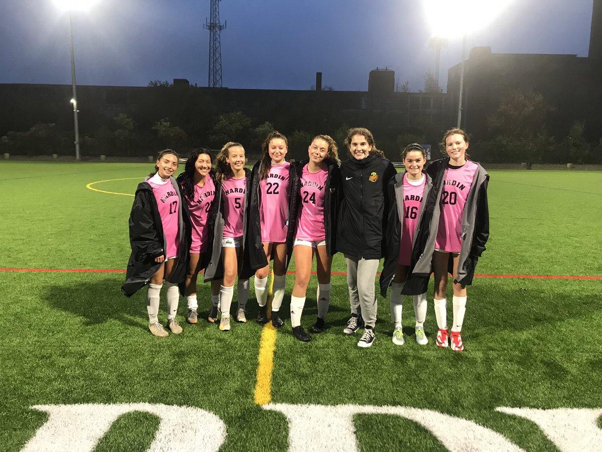 Varsity soccer falls 4-1 in the semi’s. Not the result we wanted but still a good season, lead by an amazing senior class!! <a href="/NardinAcademy/">Nardin Academy</a> #WeAreOne