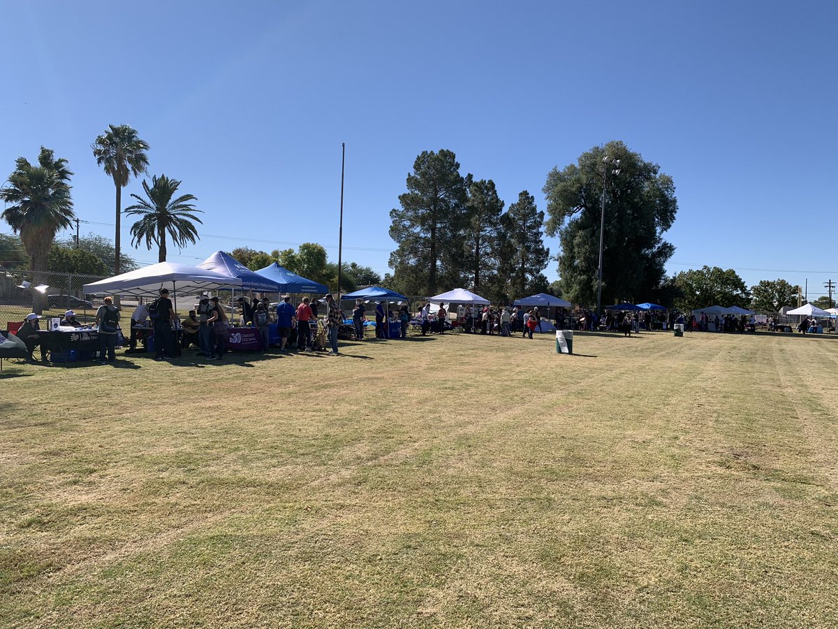 TPDMentalHealth's tweet photo. We were so happy to participate in the Hope in the Park event organized by the department’s SURT and HOT teams! Community IS collaboration! @ConnectionsAZ1 https://t.co/szLAPuhFRj