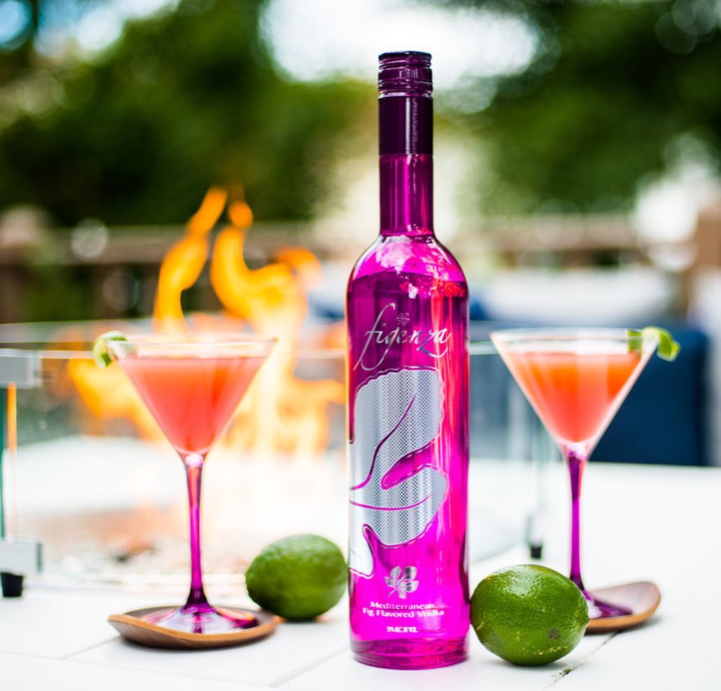 Tomorrow is your last day to use Kelly’s code to receive 10% off Figenza. 🙌 Head to the link below and use code Figenza10KT before it's too late!

bit.ly/3zGUnvJ

(Via IG: @kellytowarts)