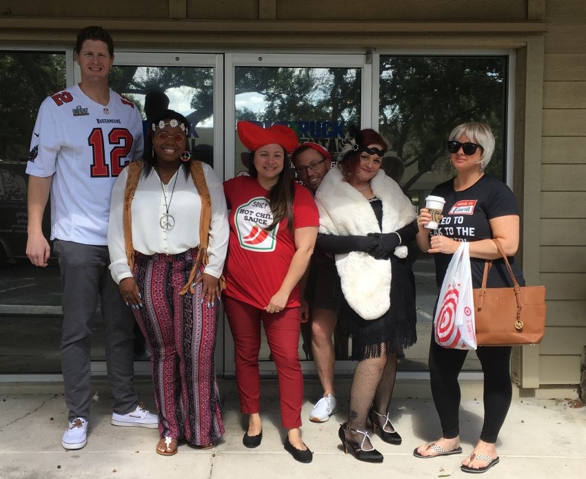 BigTruckRental's tweet photo. Fine, “Karen,” I’ll go get the manager. The BIG winner of the Big Truck Rental Costume Contest is “Karen!” We hope everyone had a fun and safe Halloween weekend. https://t.co/UpxfJGLxrS
#happyhalloween #customcontest #bigtruckrental #thinkBIG https://t.co/CDXspyzuUe