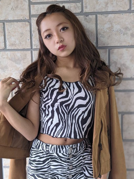 Twitterのコスプレ画像18