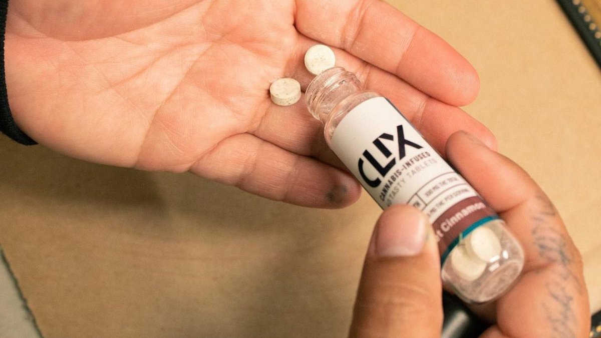 bc_craft's tweet photo. We’re showing ♥ to our friends @LifeClix who are combining sun-grown cannabis with organic body-healing herbs! 

From pre-rolls to tablets, we’re here for it! #lifeclix #prerolls #tablets https://t.co/D62jQ5AL8n