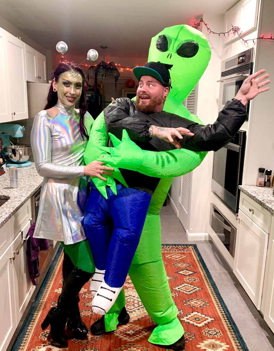 Abduction 👽 🛸 <a href="/drawmooredood/">michael moore</a>