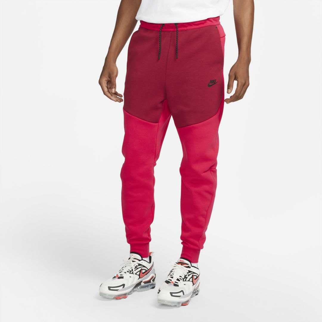 J23 iPhone App on Twitter: Nike Tech Fleece Jogger in Red on Champs and  15% OFF with code PARNOV15 Link -u0026gt; https://t.co/ucmfpzahg3  https://t.co/DyZP1knQXl / Twitter