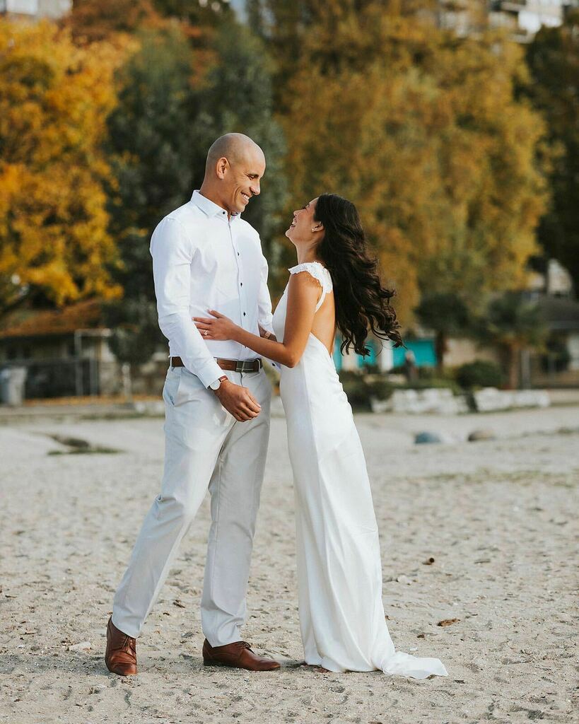 Happy Anniversary to my love. Finding your person who adores your quirks and isms and faults feels sometimes like it falls into a realm of both gratitude and disbelief. Thankful. 🤍

#weddingmemories
#fallinvancouver
#couplesedit instagr.am/p/CVvaJPPvxrv/