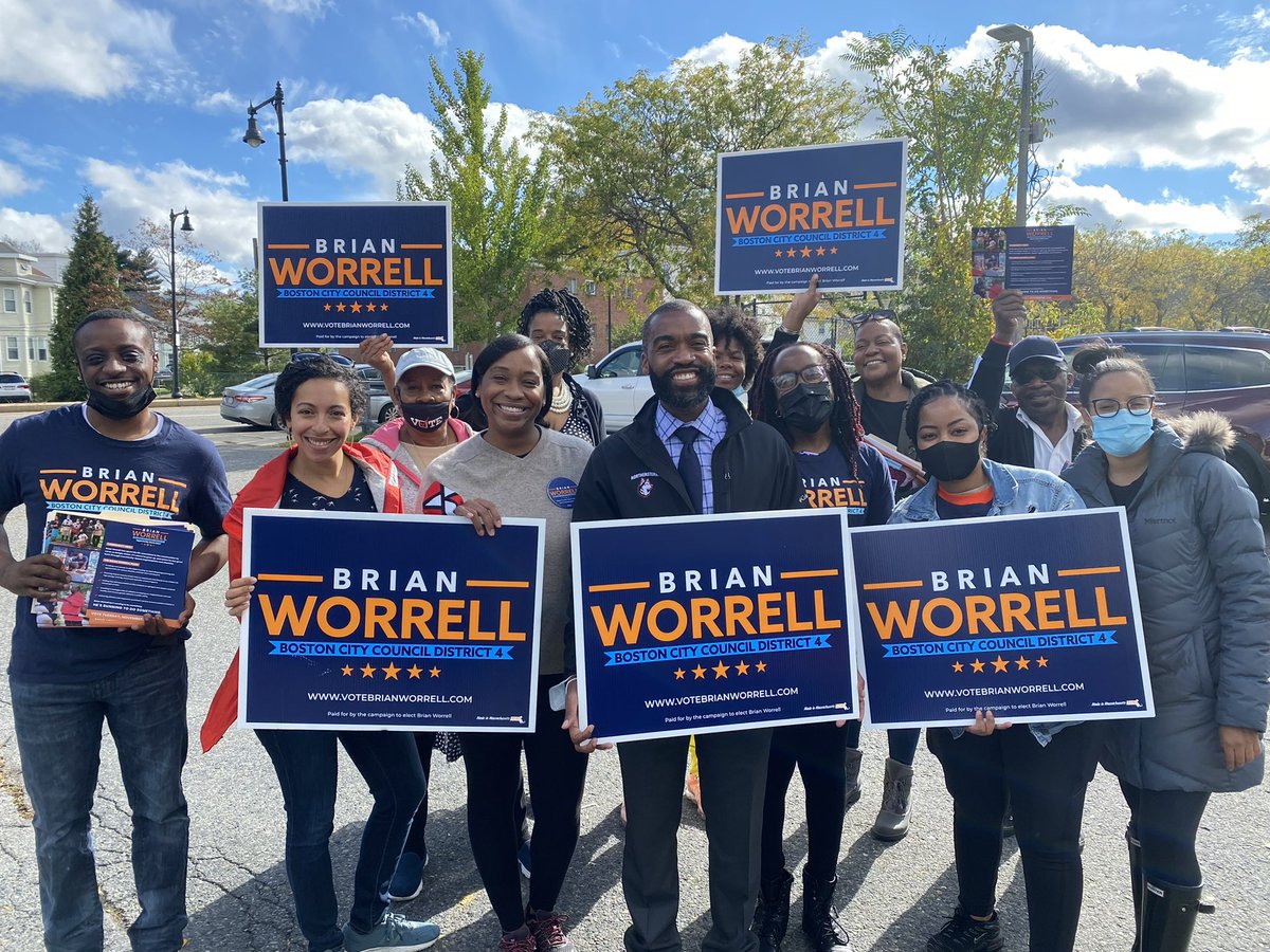 VoteWorrell's tweet photo. Thank you @andreaforboston and @DeeqoJibril for joining #TeamWorrell knock on doors yesterday in JP and Roslindale! I am so humbled and appreciative to have all this support! See everyone on NOV 2! #bospoli #jamaicaplain #gotv #justvote #roslindale #vote #boston https://t.co/QtgnPDhbdZ