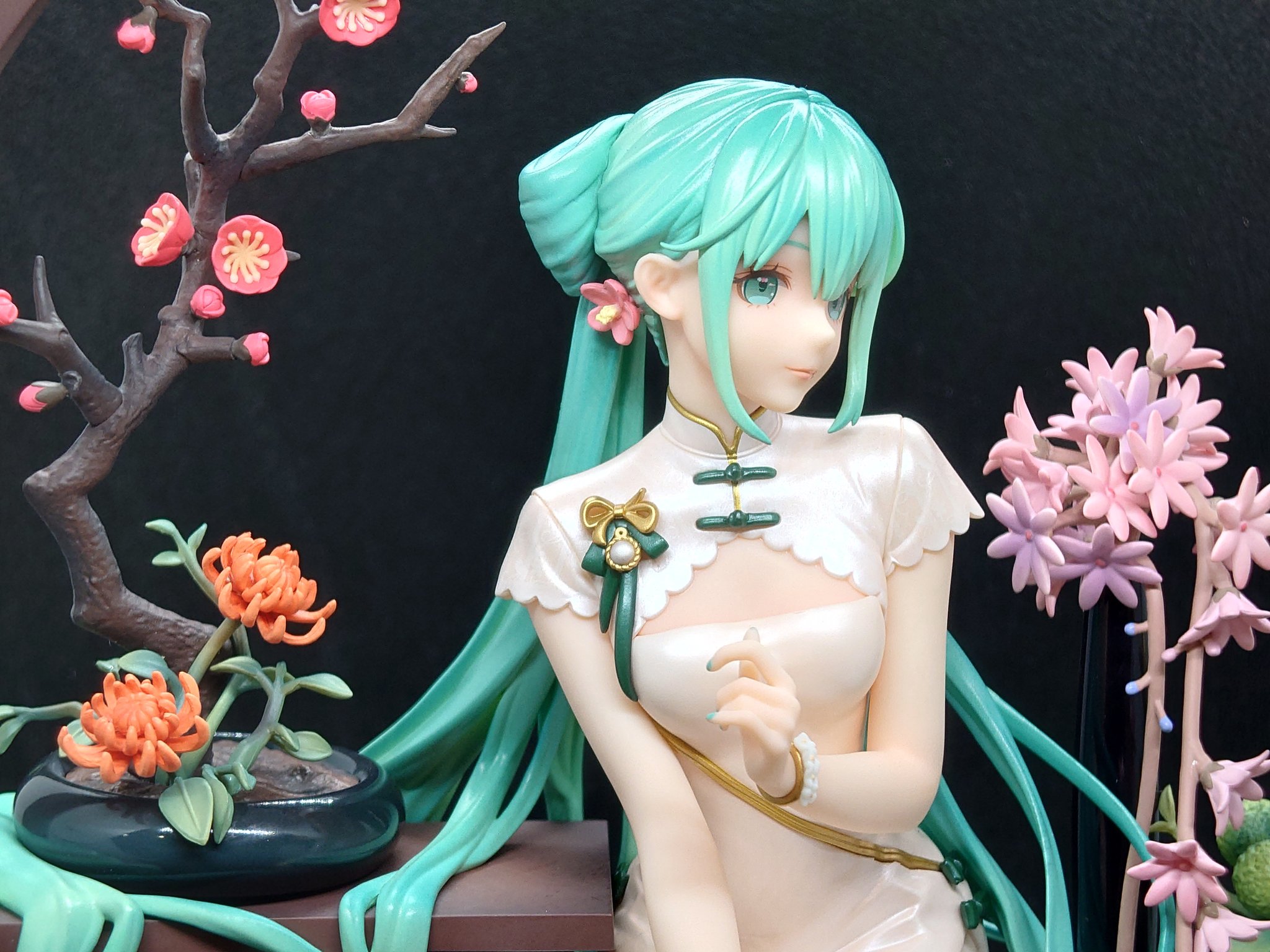 初音ミク 韶華 「海外限定フィギュア」中華風 1/7スケール