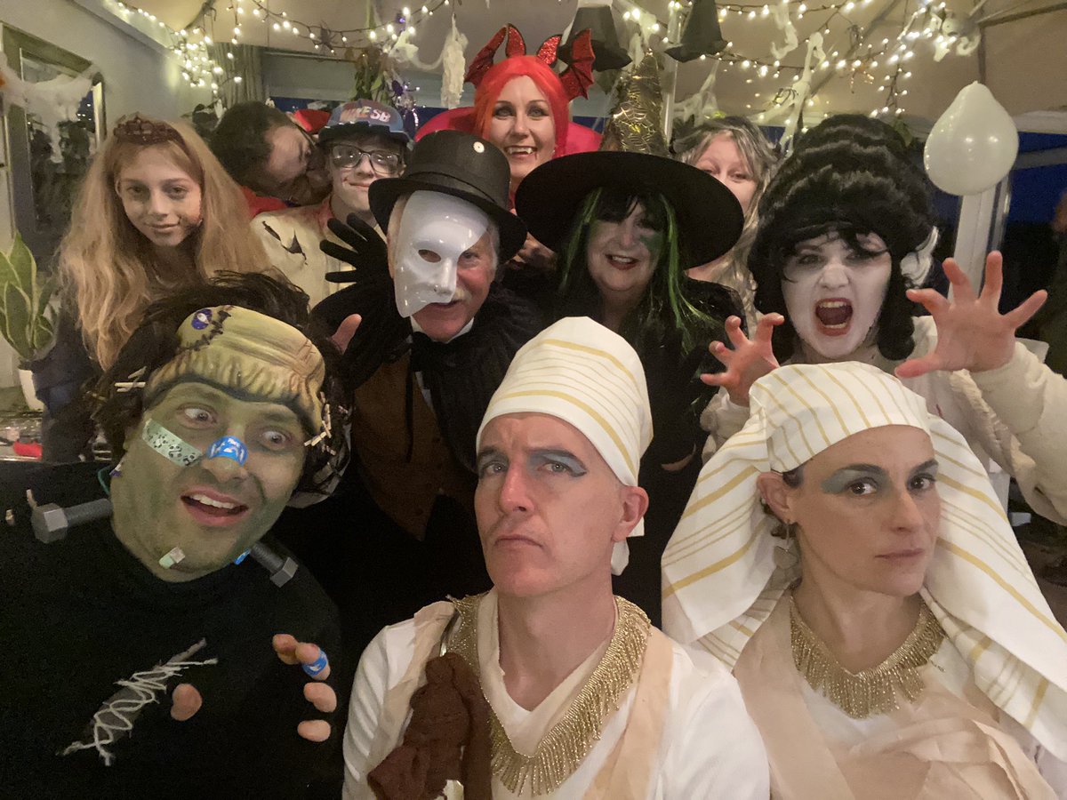 JAustin_Science's tweet image. Having the monsters around for the monster mash was a good idea - Worth the post-night nightmares #MumsBirthday !