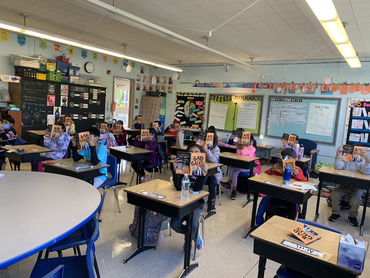 First week of the new month means we get our new #scholastic book! #wearereaders <a href="/JMI_Edison/">JMI</a>