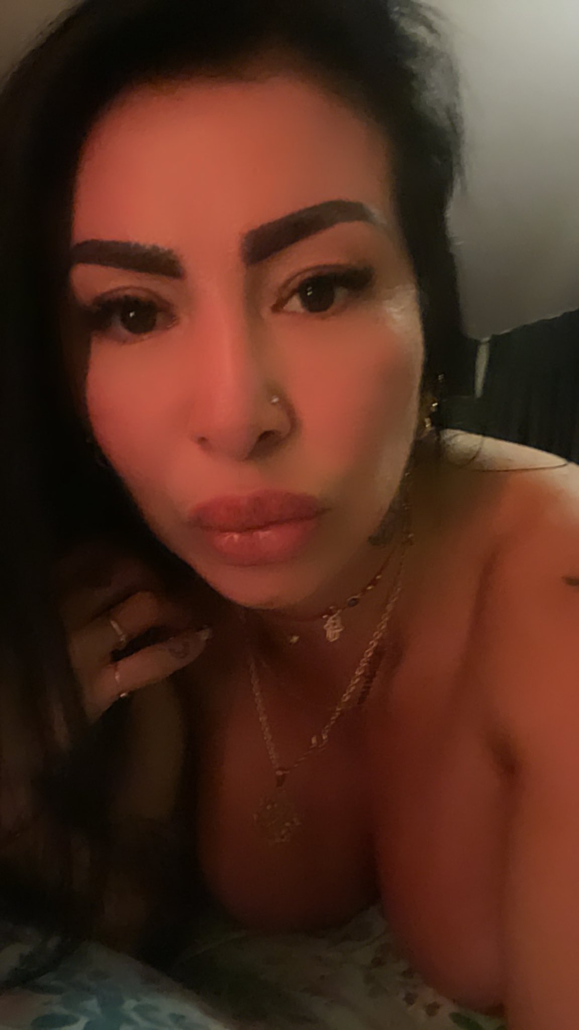 Adriana Espitia on X: Buenos días 😈 t.coYPlwItBVHn topless  packs pack onlyfans mils latina hot Delicioso bodyhot  t.coRRv6itDC7r  X