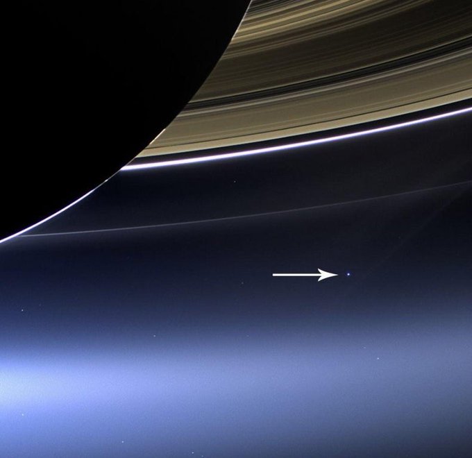 konstructivizm's tweet photo. Cassini took a picture of Earth from Saturn in 2013. https://t.co/nHs8Fvblgz