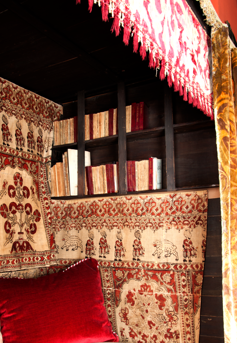 La sala III del <a href="/museo_sorolla/">Museo Sorolla</a> alberga uno de los estudios de artista mejor conservados de Europa.
¡Descubre en nuestros #stories de ig, la pieza destacada del mes de noviembre, la "cama a la turca"!
#CasaMuseoSorolla 
Artist's Studio Museums