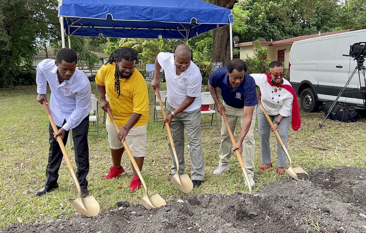 Commissioner Jeffrey Watson tweet media