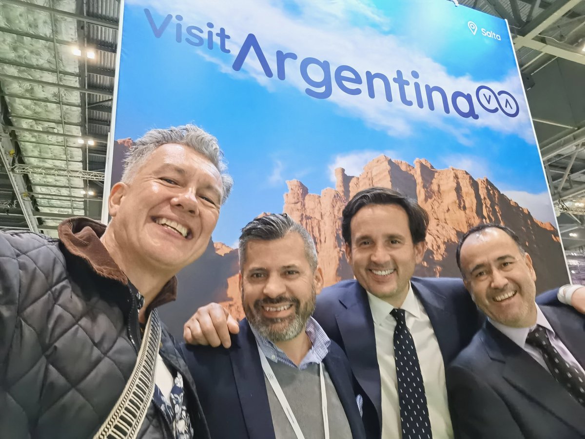 LatAmTravelist's tweet photo. The #Argentina stand at #WorldTravelMarket is #openforbusiness &amp; full of friendly faces waiting to fly you away! 
William Ruano, Rodolfo Milesi, Juan Solari, &amp; Laura Ortiz of #QuimbayaTours. 

#VisitArgentina #QuimbayaTravel #travelagain #WTMLondon #WTM2021 #BrandingLatinAmerica https://t.co/P3jMBuh7cp