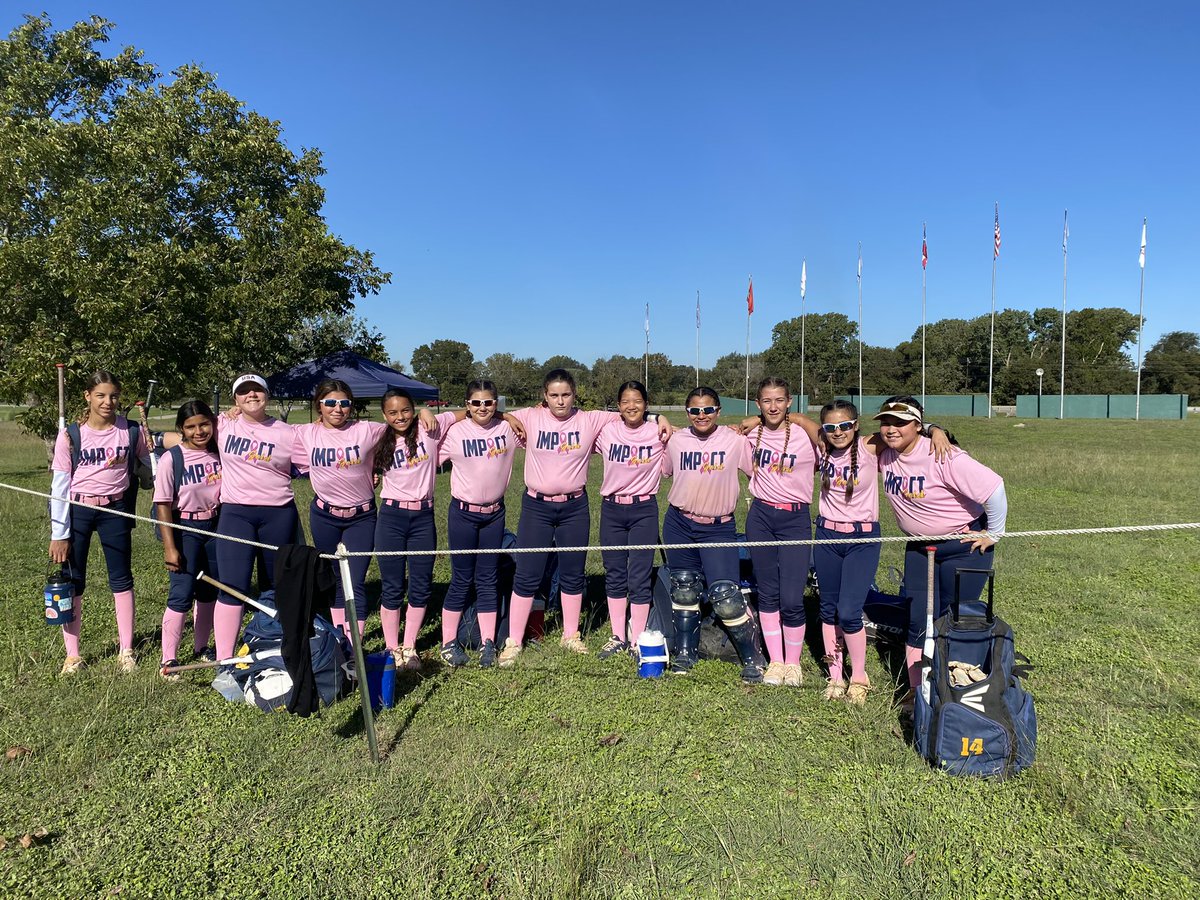IG_Snyder14u's tweet photo. Halloween tournament in San Marcos, TX! Came up short,but girls are determined to work harder to accomplish their goals!! #Impactgold https://t.co/SZk9TIgzzS