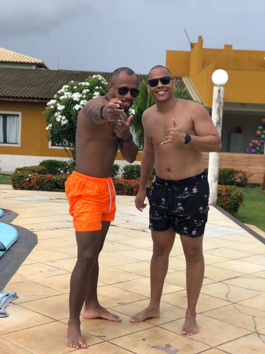 EdnilSuzart's tweet photo. "Viva uma vida boa e honrada. Assim, quando você ficar mais velho e pensar no passado, poderá obter prazer uma segunda vez." H. Jackson Brown Jr #vivalavida #seliga #vamosquevamos https://t.co/LTQx8r1IPQ
