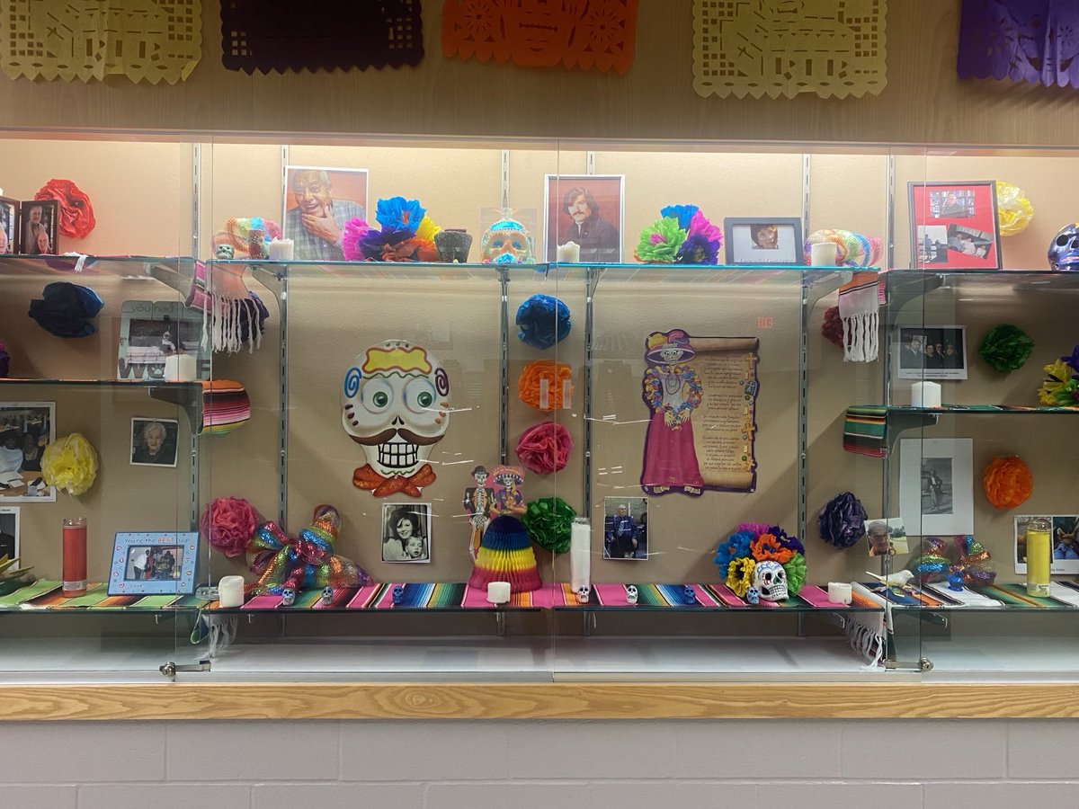 Beautiful Ofrenda honoring Day of the Dead. #weared97 #bebrooks97