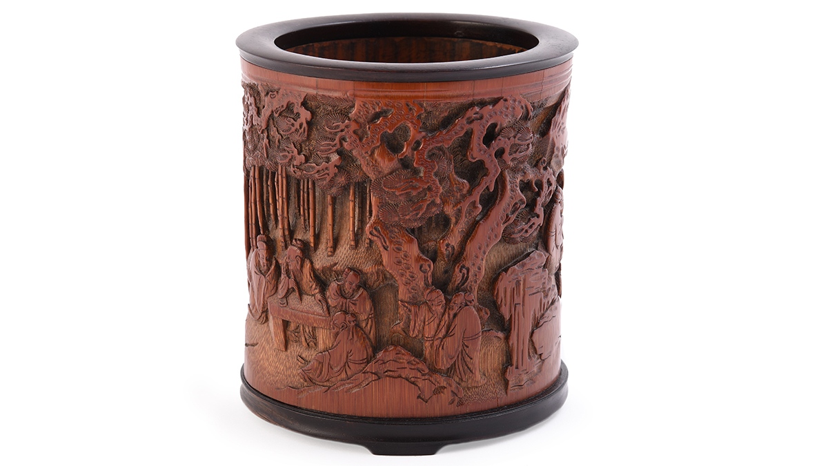Dreweatts_1759's tweet photo. On Wednesday 10 November, we have our #ChineseCeramics and #WorksofArt #auction. Comprising over 225 lots, highlighted here is Lot 57, a good Bamboo 'Seven Sages' #brushvase, #bitong, from the #QingDynasty.
Don't forget to register to bid! View auction:
https://t.co/NkHLRkag6F https://t.co/4yUAwpwafL
