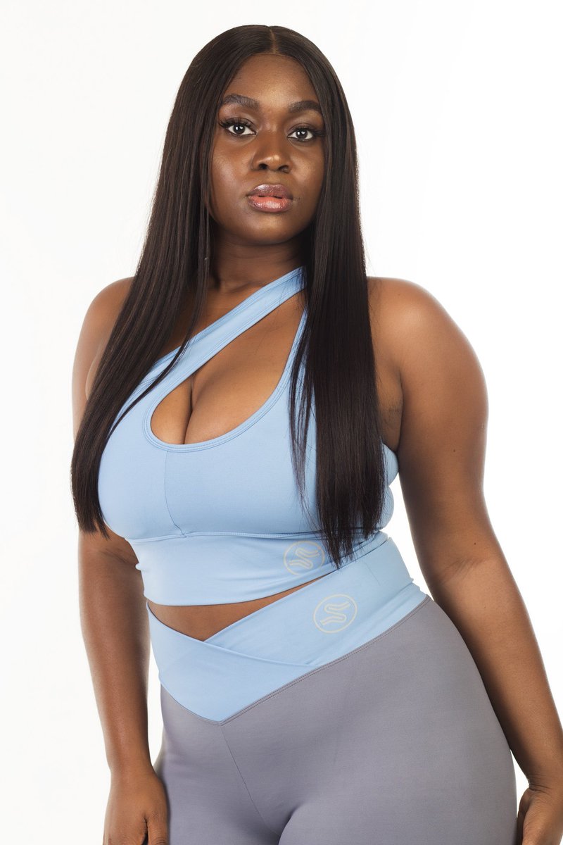 HannahLauraS's tweet photo. After years of dreaming, conceptualising, designing, setbacks, self-belief and an overwhelming amount of support, I’m so happy to introduce my brand, Sharpe Shape.

From 6:30pm you can shop Sharpe Shape at https://t.co/NTweB0eVP7 

The first of many @sharpeshape collections. https://t.co/M7mBhFSndk