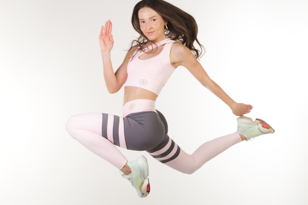 HannahLauraS's tweet photo. After years of dreaming, conceptualising, designing, setbacks, self-belief and an overwhelming amount of support, I’m so happy to introduce my brand, Sharpe Shape.

From 6:30pm you can shop Sharpe Shape at https://t.co/NTweB0eVP7 

The first of many @sharpeshape collections. https://t.co/M7mBhFSndk