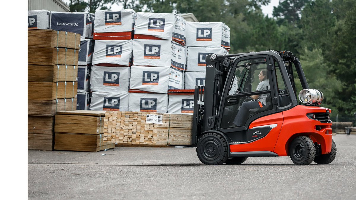 KION_NA's tweet photo. Find out how you can add the Linde Material Handling hydrostat truck to your fleet for the price of a lesser competitor with the Linde MH leasing program. #kionnorthamerica #lindemh #hydrostat #forkliftleasing #newleaseonquality https://t.co/d4Smz5bGBH https://t.co/9Vjvu7Luv8 https://t.co/znDExaACwp