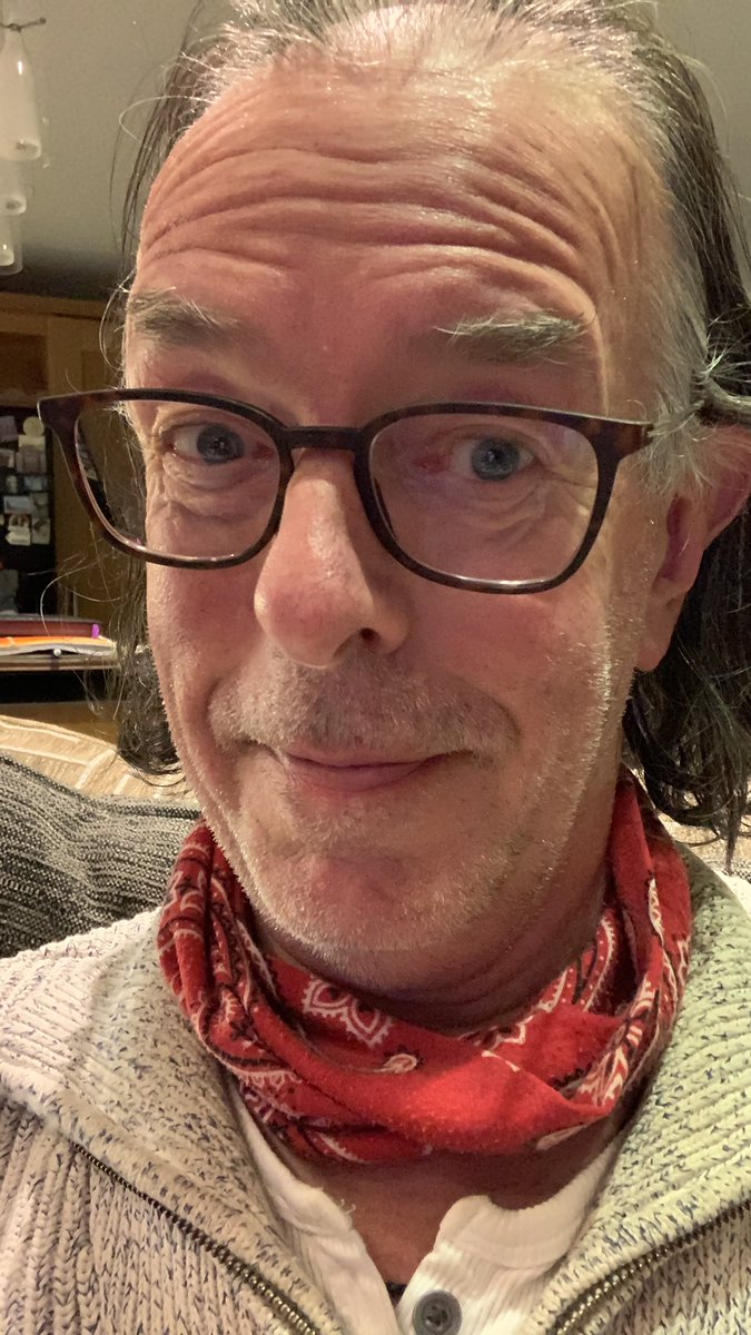 donalohanlon's tweet photo. New recycled specs!#sea2sea #icareiwear @sea2sea_eyewear for information. Save the planet, maaan! https://t.co/v8onYkD0fM
