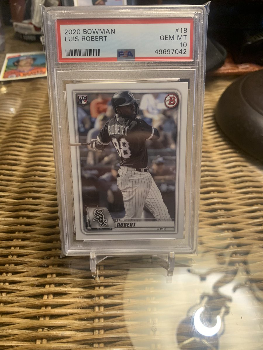 wsxmatt's tweet photo. Sox twitter giveaway, a 2020 Bowman Paper Luis Robert PSA 10 here are the rules
1. YOU MUST BE A WHITE SOX FAN
2. Follow me and @WSXVIC 
3. RETWEET THIS
4. Good Luck! Will draw a name in 24 hours. Shipped anywhere in the lower 48. https://t.co/TlJtKhWtdB