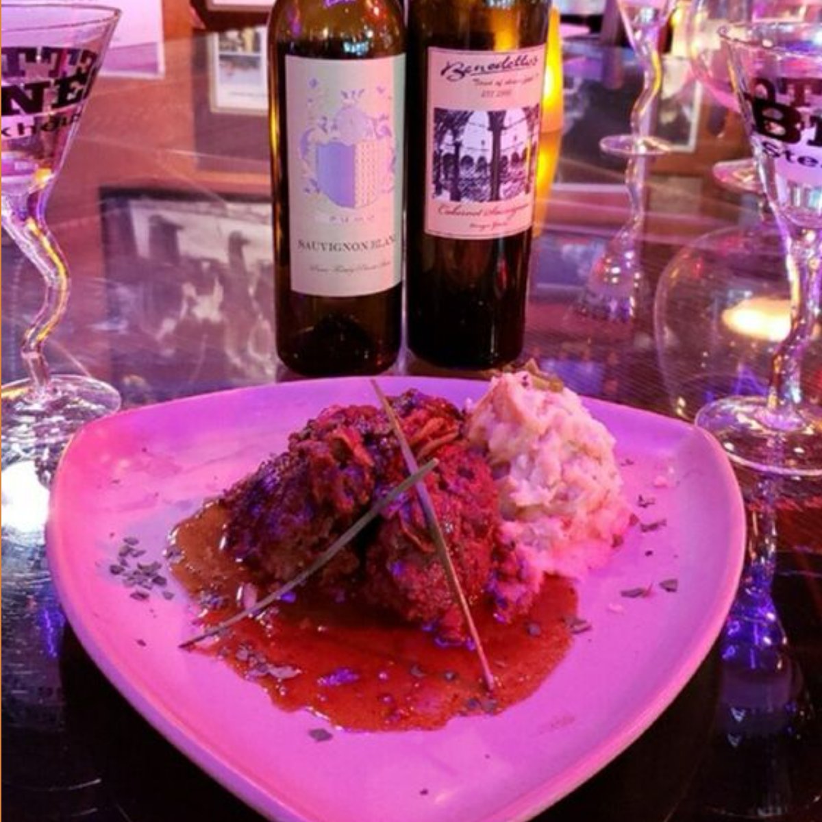 benedettoslolfl's tweet photo. Change is never easy, but there are some things you can always count on with us-- fresh, flavorful and from the heart. #BenedettosRistorante #TampaEats #FarmToTable #FloridaSeafood #ChefOperated https://t.co/i8mzleA3da