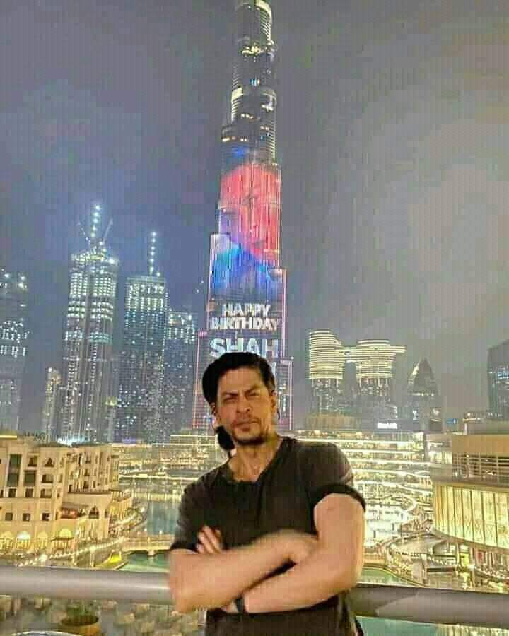 Allah salamat rakhe apko Shahrukh Bhai ameen #HappyBirthdaySRK