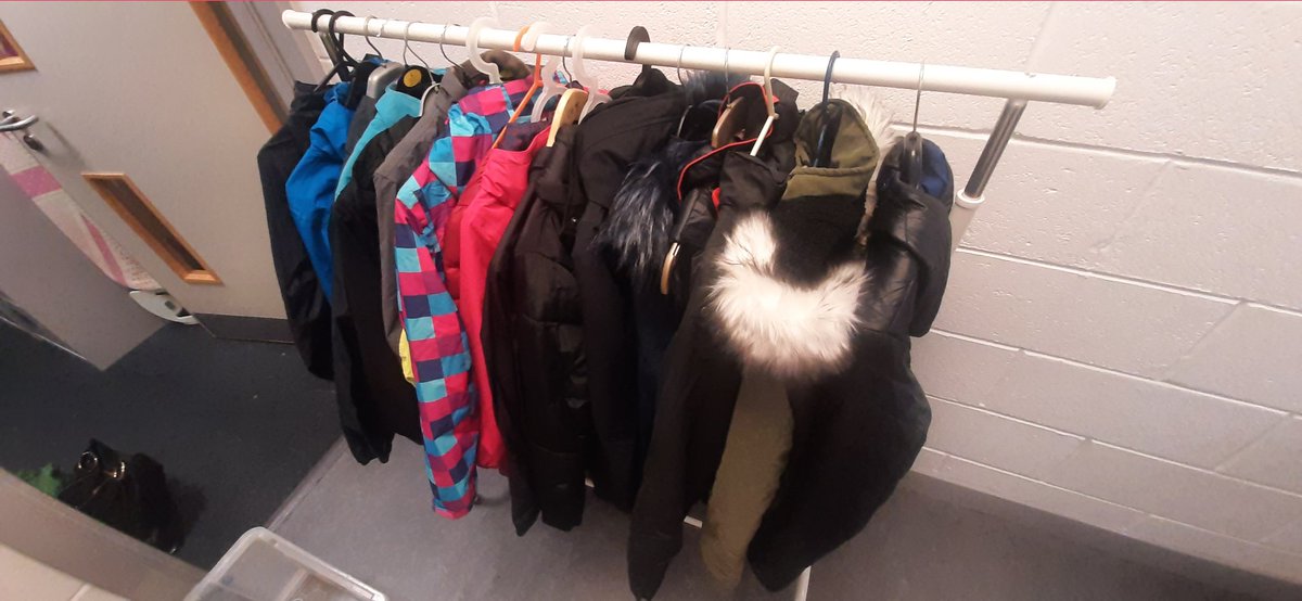 150 winter jackets aswel as other good quality clothes for children &amp; adults <a href="/GracemountHigh/">Gracemount High</a> Please come along for a brew &amp; have a look, next Tue, 4.30- 6.30pm. Everyone welcome. Thanks to our glamorous assistants <a href="/BaldKatelyn/">katelyn🤍</a> &amp; <a href="/myafinneyxo/">𝓜𝔂𝓪🤍</a> for helping <a href="/Gracemount_HE/">Gracemount HFT</a> <a href="/rrsa_ghs/">RRSA_GHS</a>