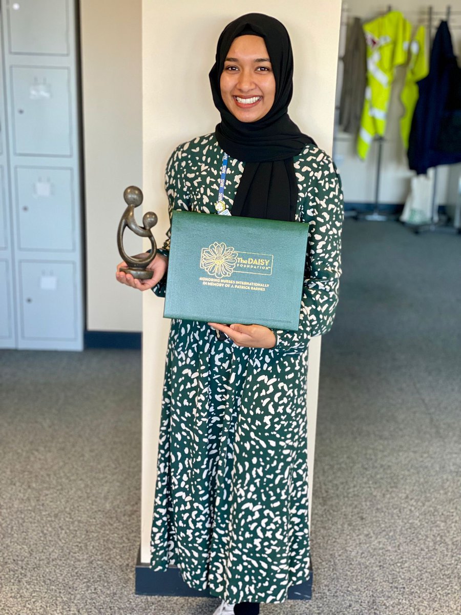 HackneyCCN (@ccnthackney) on Twitter photo Congratulations CCN Tahmina on her DAISY Award. We are so very proud of you 👏🏽 👏🏽👏🏽 <a href="/NHSHomerton/">HHFT</a> <a href="/HomertonNursing/">HUH Nursing</a> @NHS_CityHackney <a href="/DAISY4Nurses/">DAISY Foundation</a> <a href="/CareCcn/">Community Children’s Nurses</a> Congratulations CCN Tahmina on her DAISY Award. We are so very proud of you 👏🏽 👏🏽👏🏽 <a href="/NHSHomerton/">HHFT</a> <a href="/HomertonNursing/">HUH Nursing</a> @NHS_CityHackney <a href="/DAISY4Nurses/">DAISY Foundation</a> <a href="/CareCcn/">Community Children’s Nurses</a>