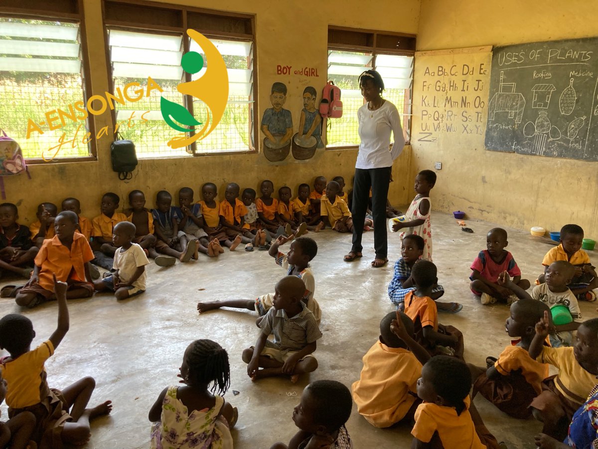 aensongahearts's tweet photo. A-ensonga Hearts A-ensonga Hearts visited the Goriko primary in preparation towards the Furniture project. Kindly donate to MOMO: 0247806393 to help these kids with desks.
#Godfirst#A-ensongaHearts #4thproject #Children #the5cedischallenge#Goriko #peace #love #Children #NGO #desk https://t.co/axFHSSzmi1