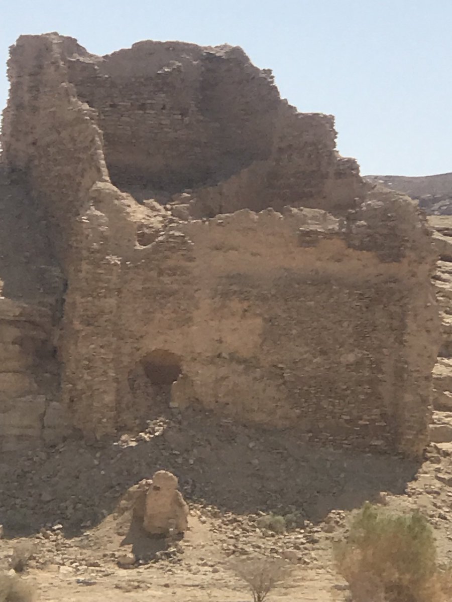 iSoliman_'s tweet photo. هذا المنى له مئات السنين ولم يفنى تصوير سليمان بن راشد الشرادين موجو�� في قرية ستارة غرب محافظة الافلاج https://t.co/cUt2q1RHVG