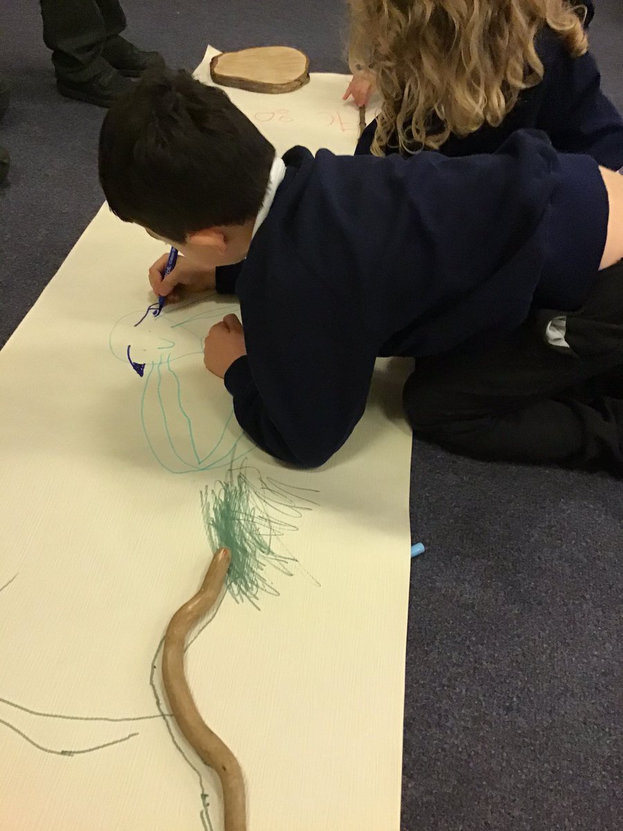 EYFSStMargaret1's tweet image. This is not a stick .....can you guess what is? Imagine the possibilities just like we did in reception today #qualitytexts #eyfs #creativityineyfs #reception #markmaking