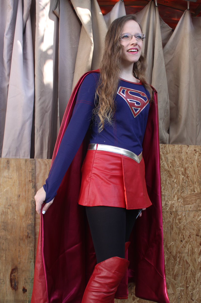 AdoptedMcmann's tweet photo. My photo shoot from yesterday. @supergirl @TheCW #supergirl #cwhalloween #supergirlhalloween #SupergirlCW #Supergirl @MelissaBenoist ๐ฆธ๐ผโโ๏ธ๐ฝ https://t.co/aL4LS7wAk8